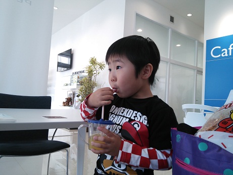 可愛いお客様♪