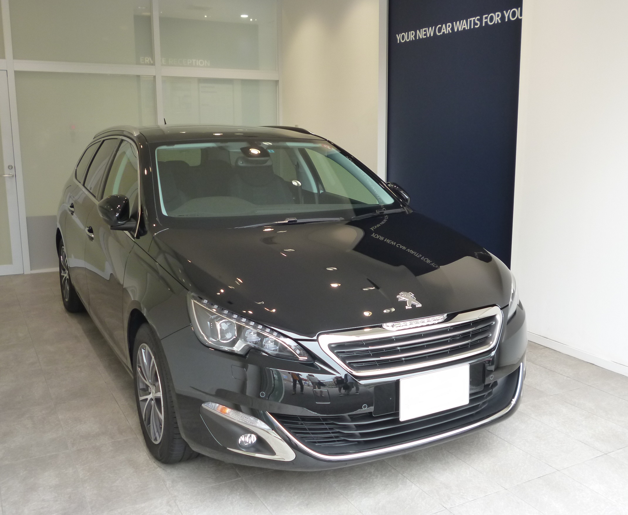精悍なフロントフェイスにドキっ!!　NEW308 SW Cielo　ご納車♪♪