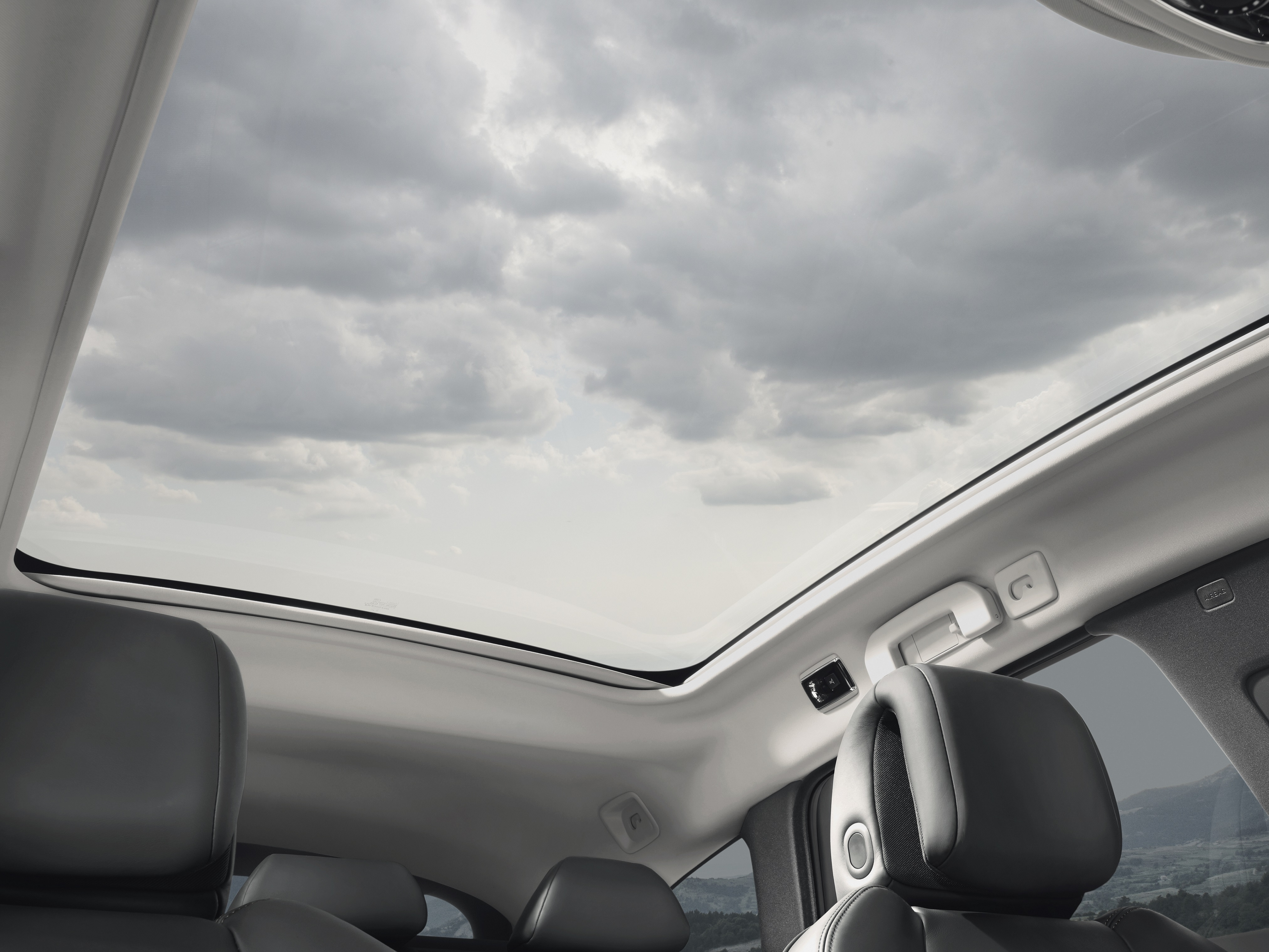 プジョーが誇るフラッグシップモデル♪　ご納車♪♪