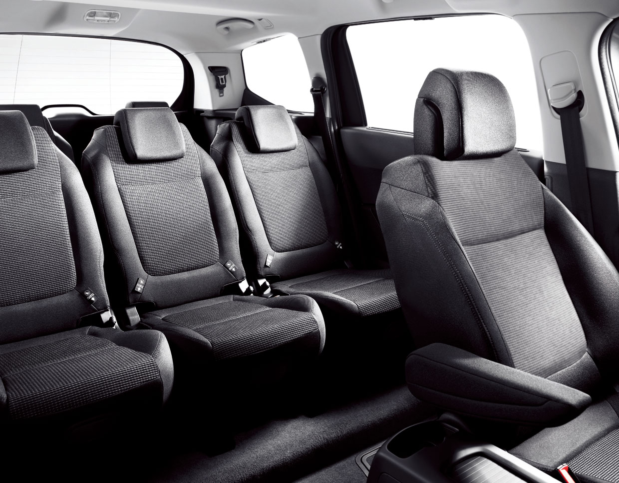 プジョーのプレミアム７シーター　ご納車♪♪