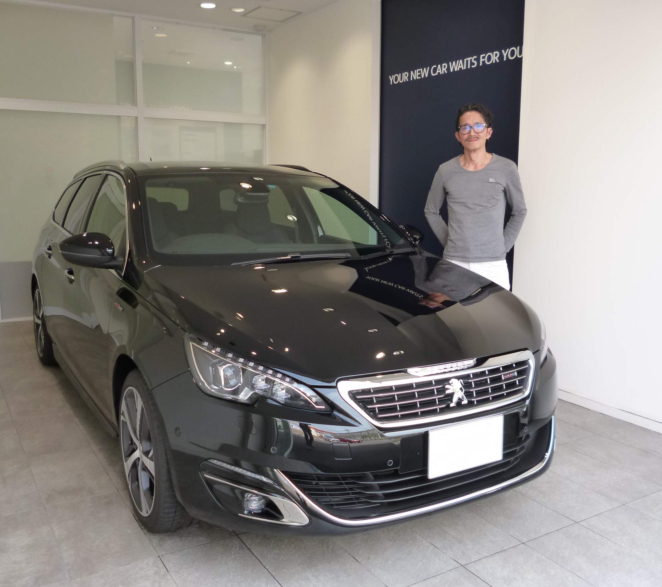 308SW GT LINE　ペルラネラブラック♪　ご納車です♪