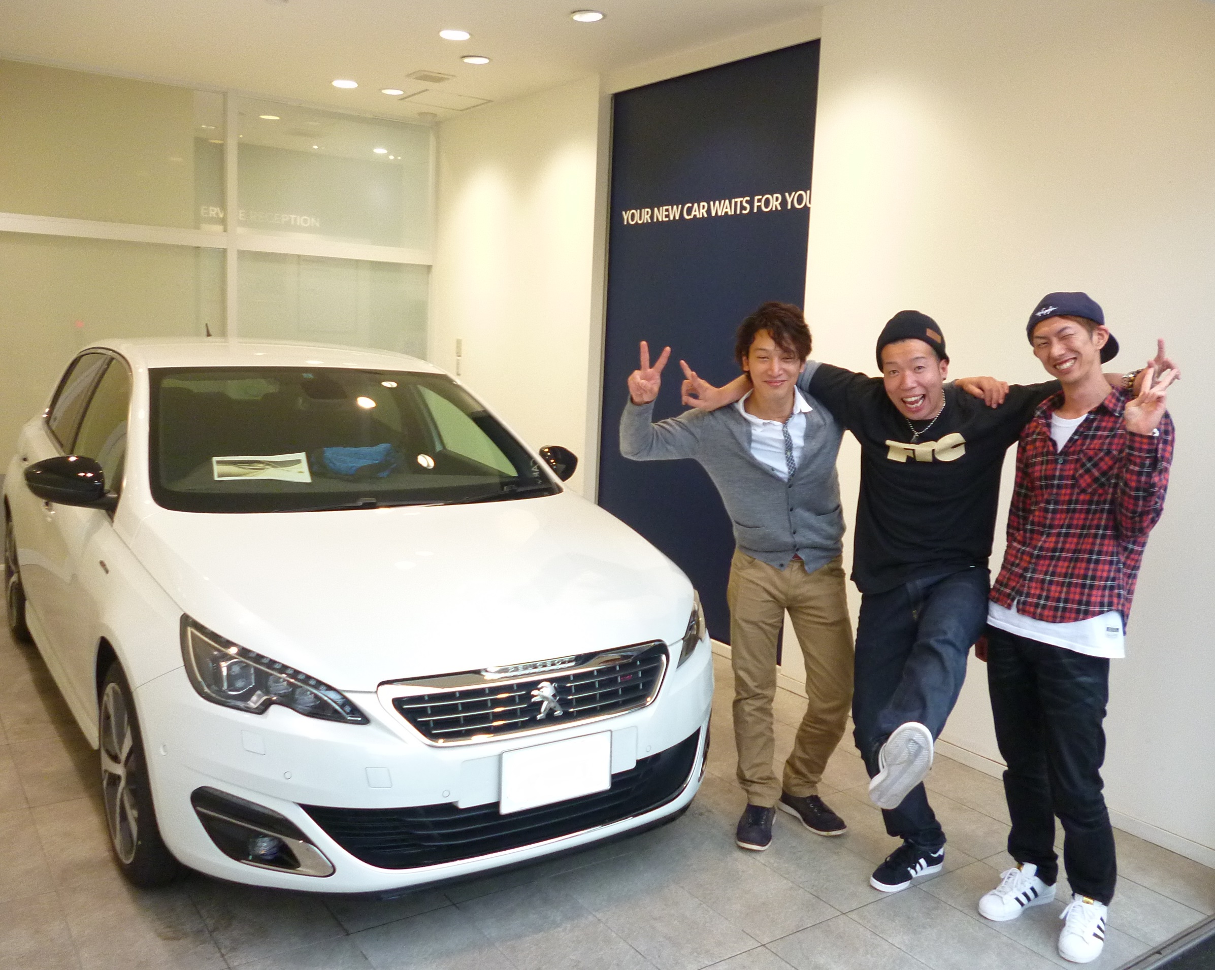 308HB GT-LINE　初PEARL WHITE ご納車♪♪