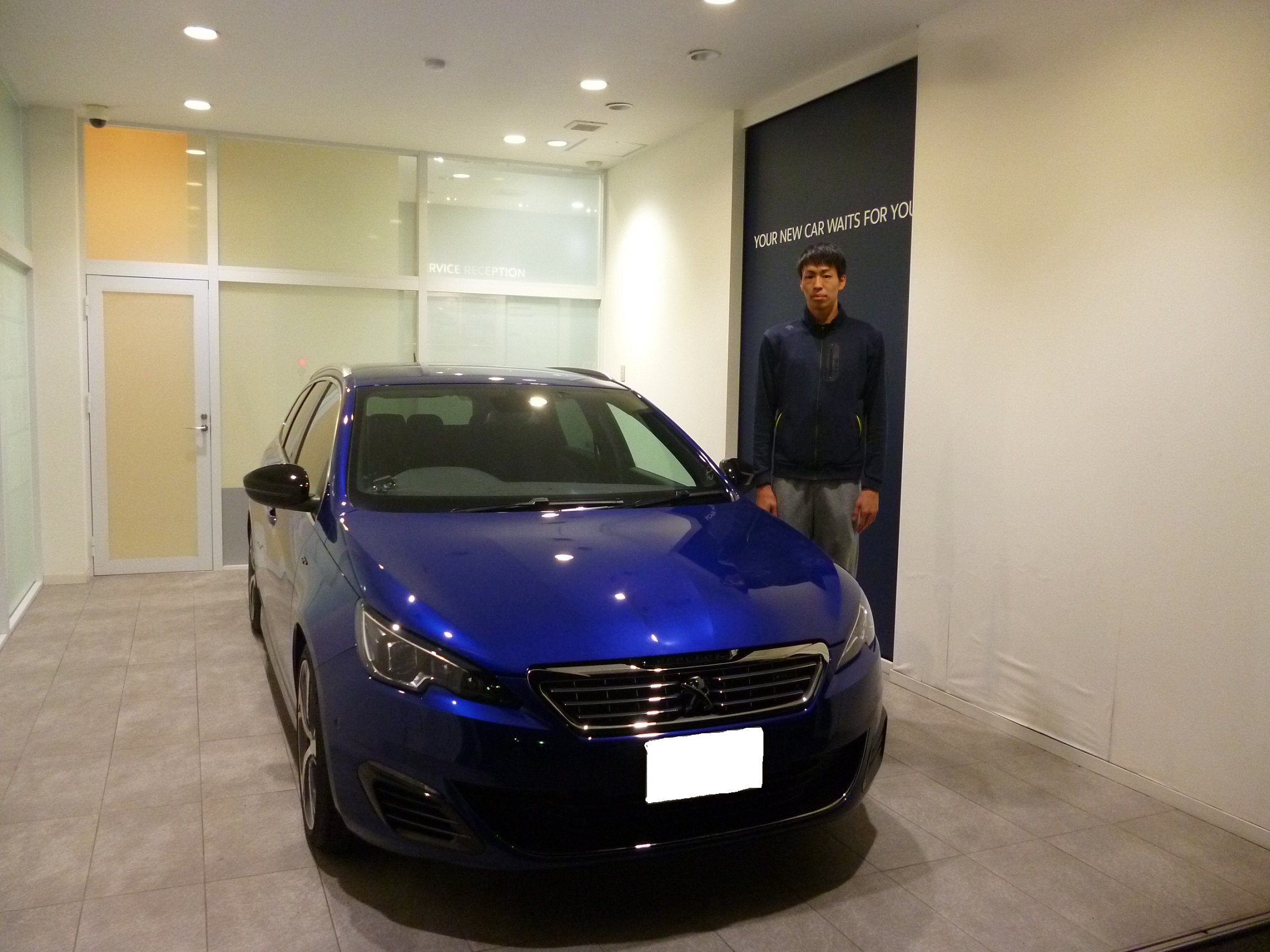 New 308 SW GT BlueHDiご納車させていただきました。