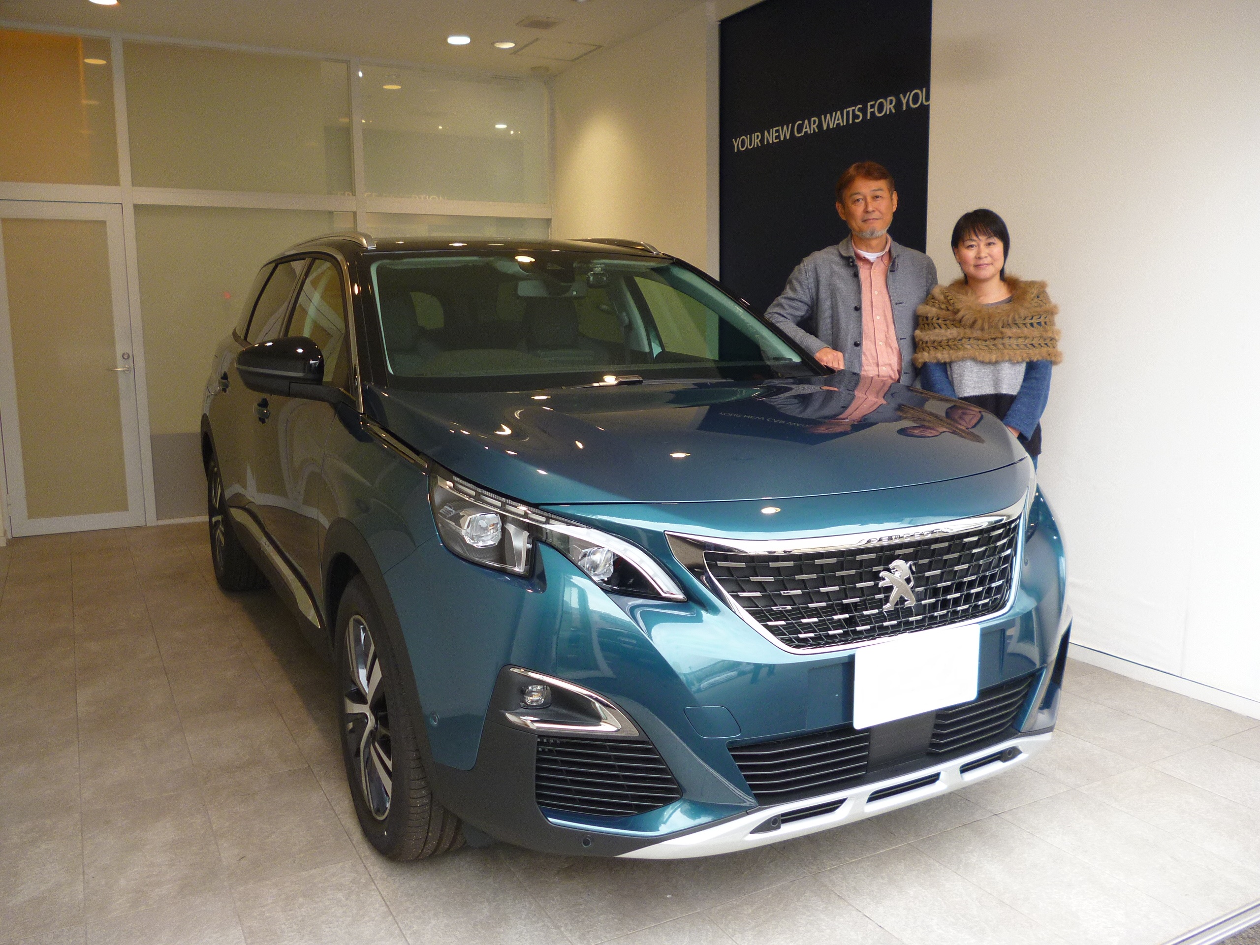 New 5008 Allure エメラルドクリスタル ご納車♪