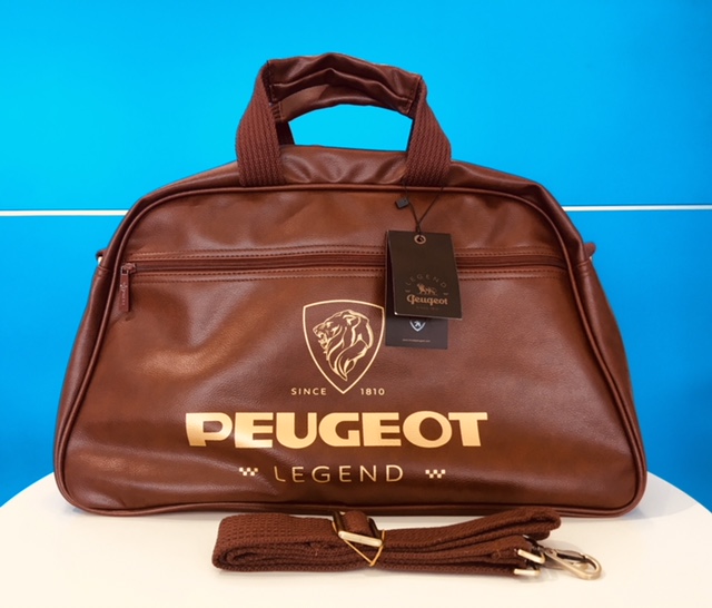 ☆ＬＥＧＥＮＤ　バック　入荷　☆