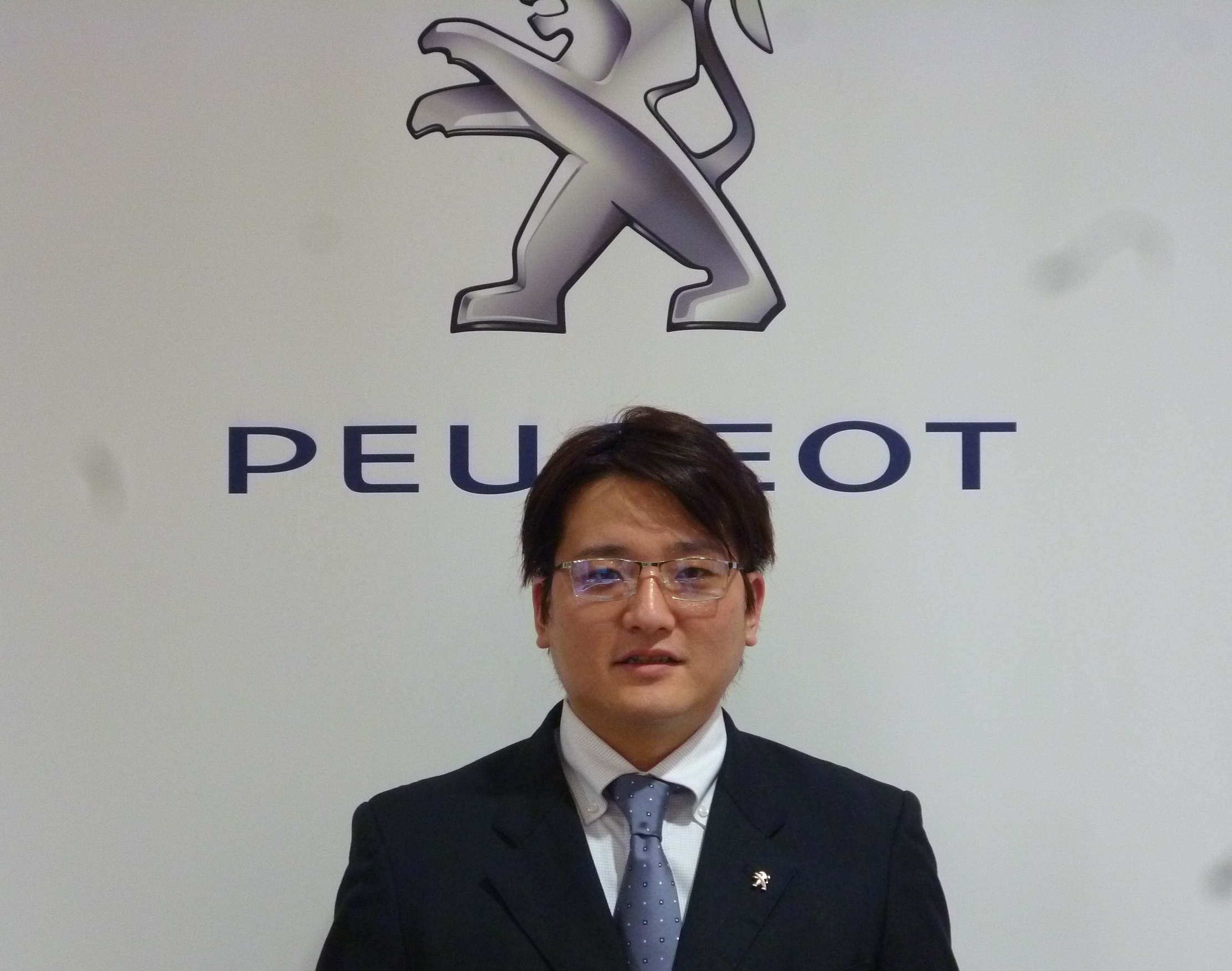 初めまして、セールスの河野です！