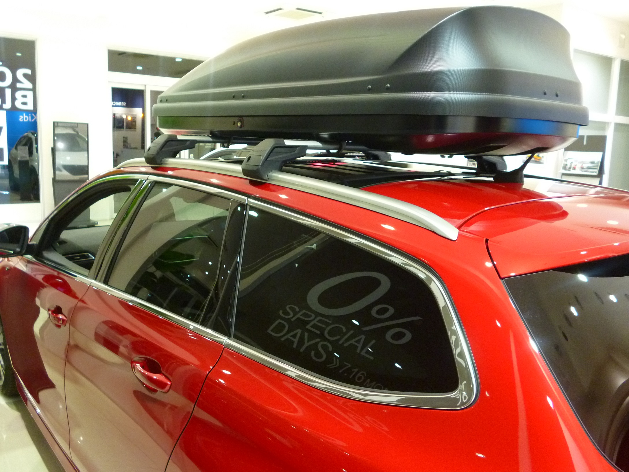 この夏、プジョーで、最高のバカンスを♪♪