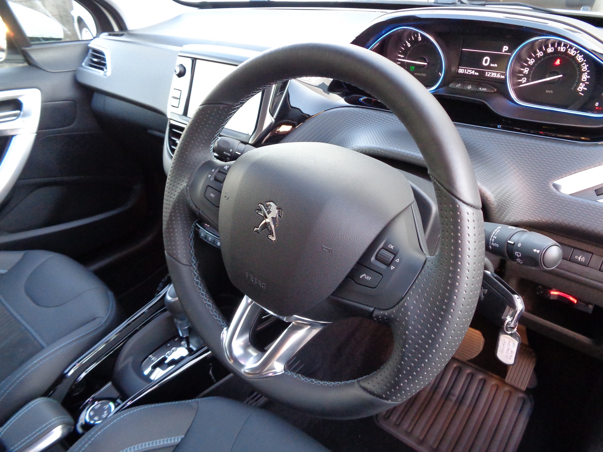 おススメ中古車のご案内です。