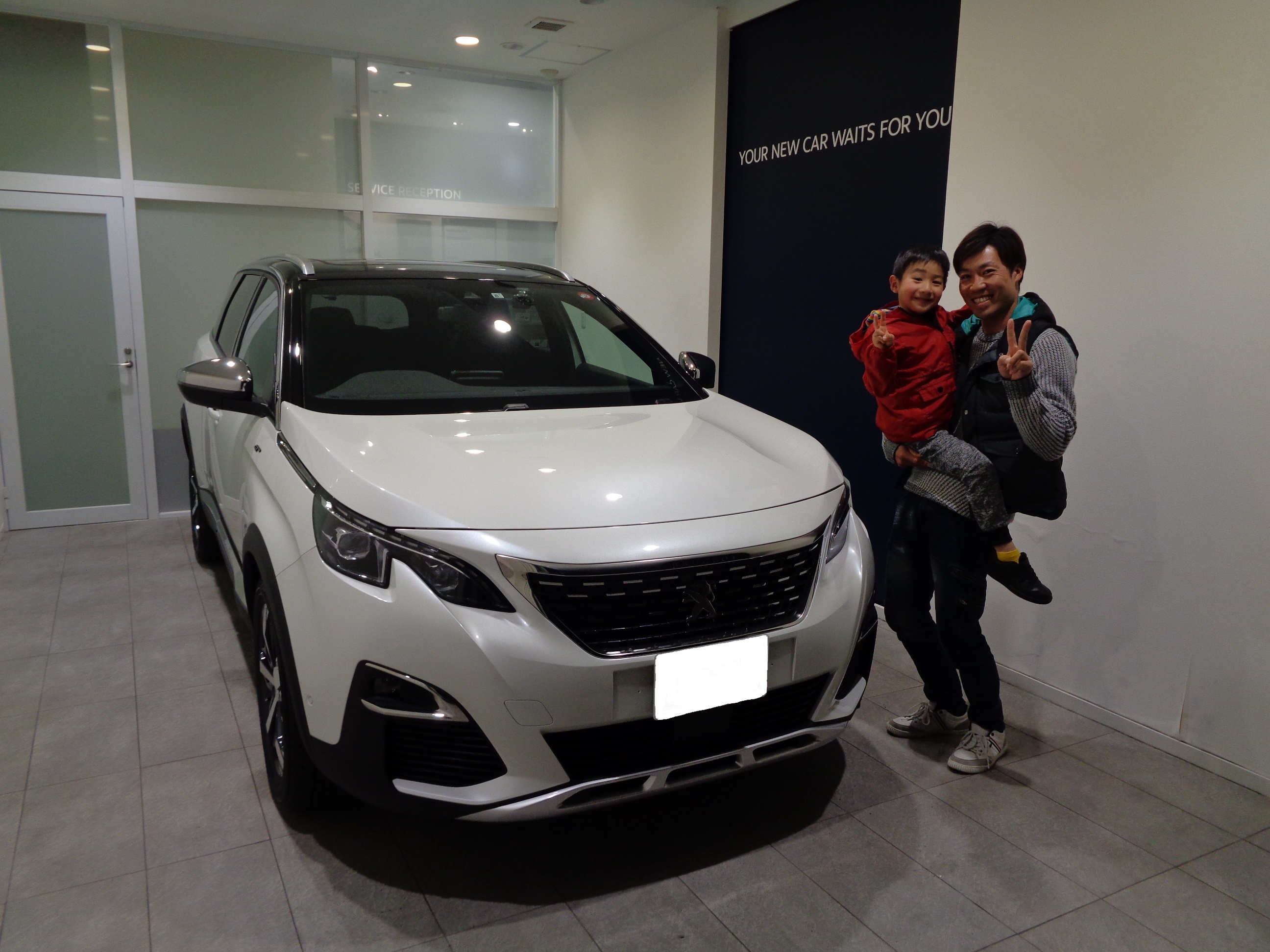 5008 GT BlueHDi FirstClass Package ご納車♪♪