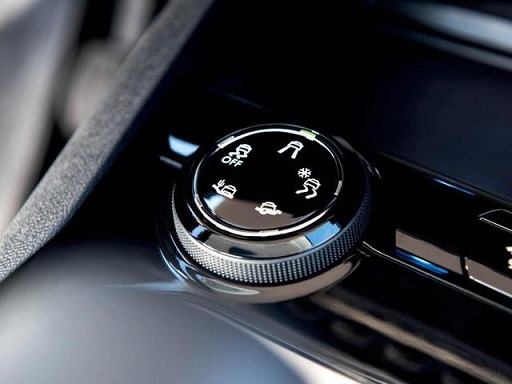 プジョーのテクノロジーその①