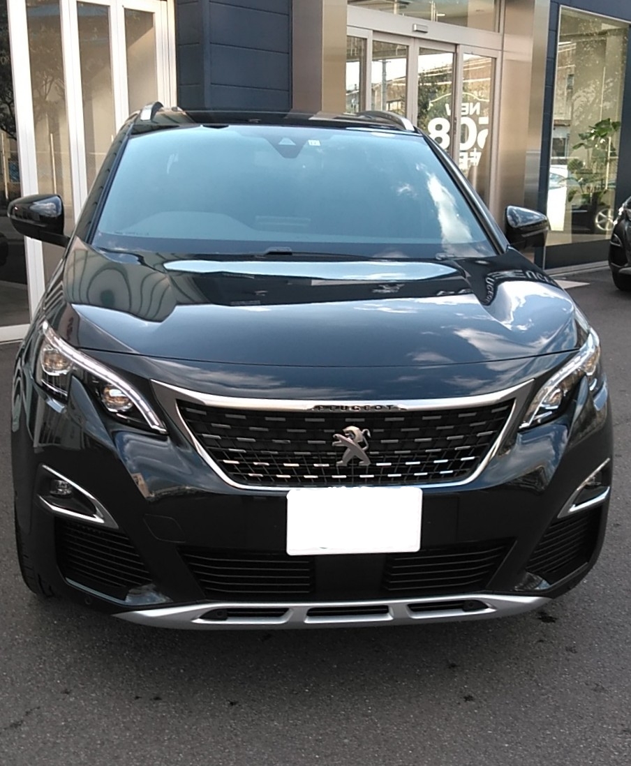 3008 GT Line BlueHDi 展示中