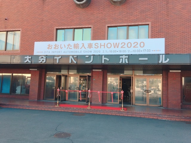 輸入車SHOWスタートです！