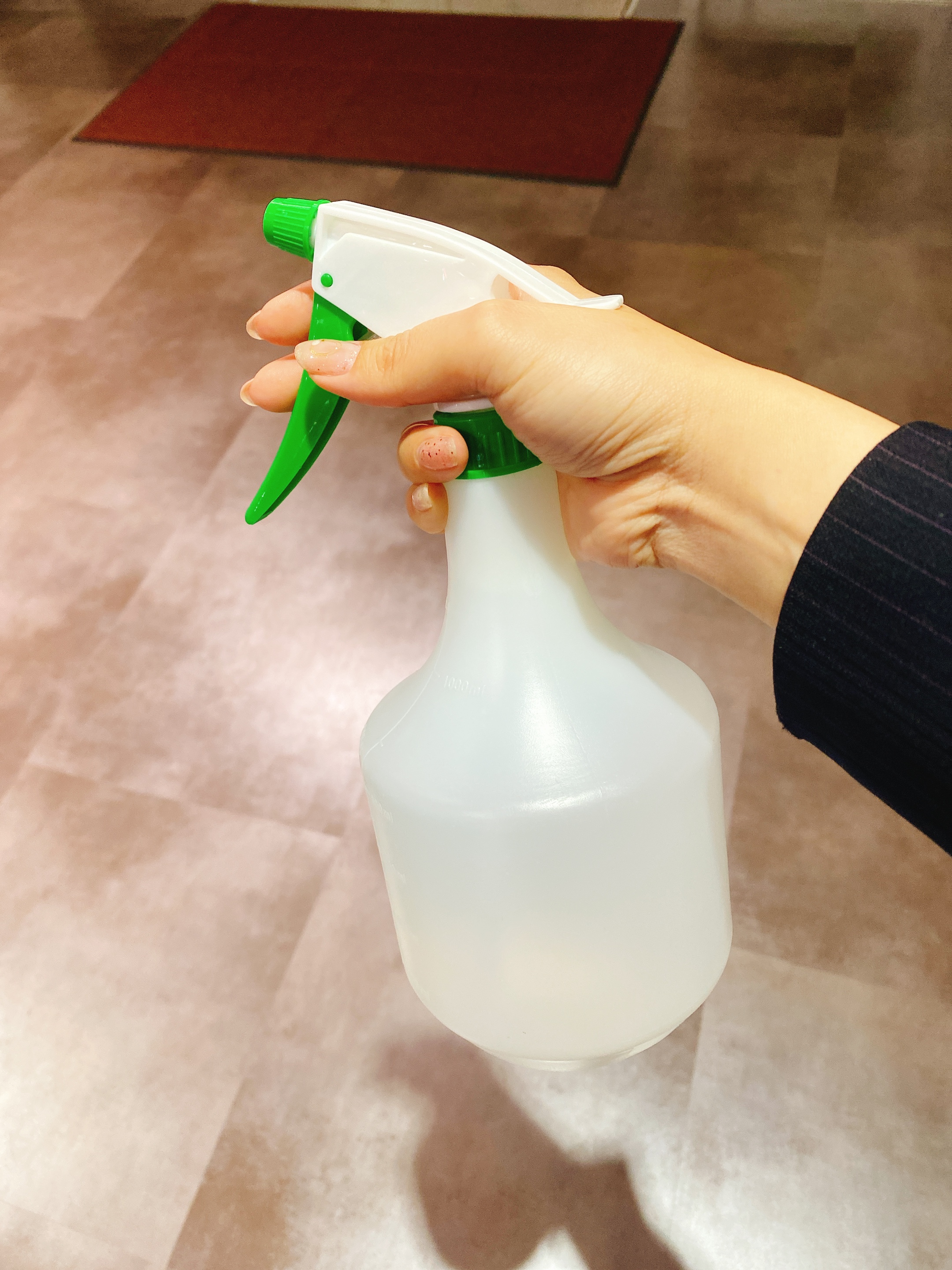 店舗の消毒！！