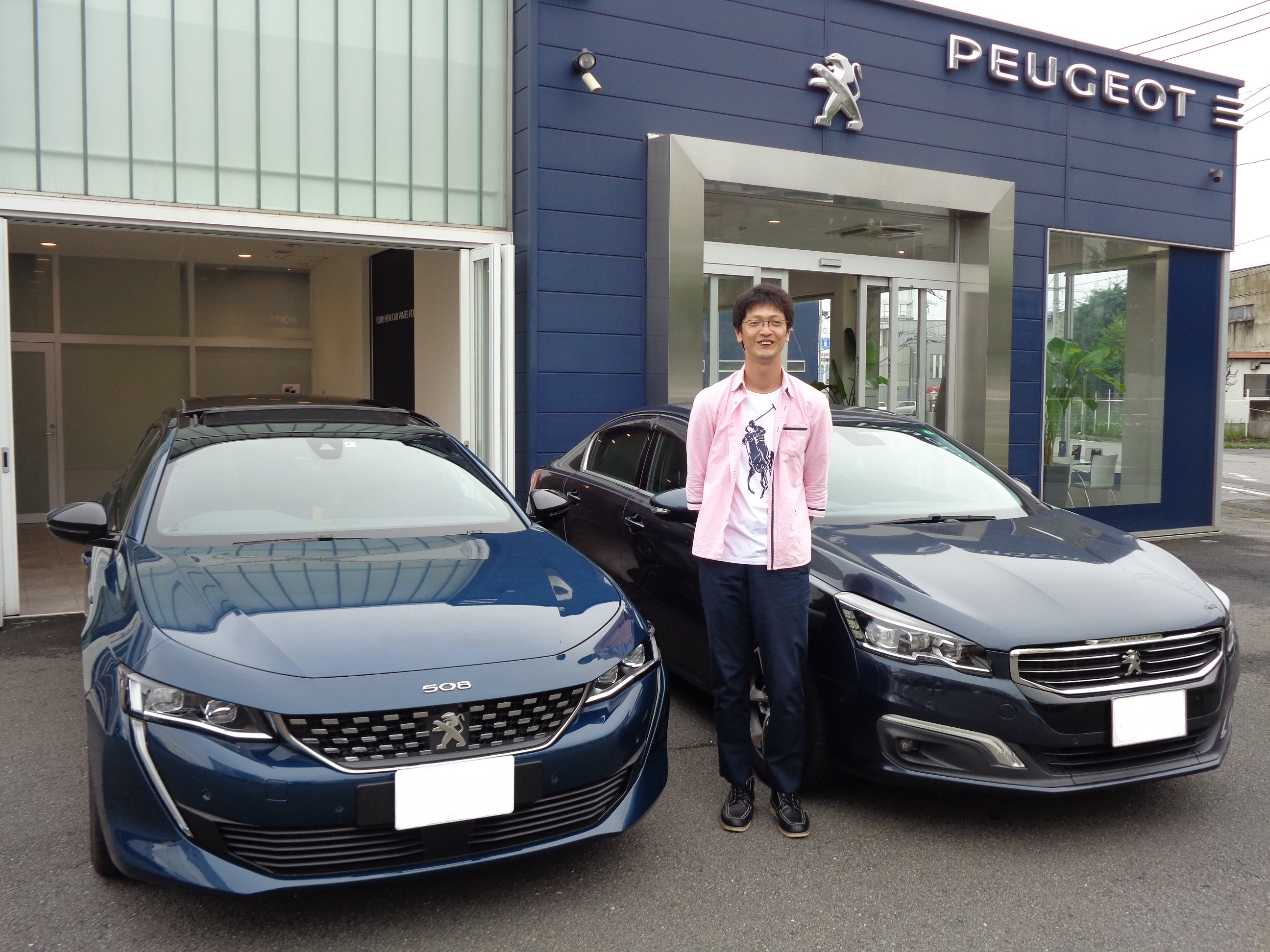 エジプシャンブルーに、セレベスブルーを、追加...。