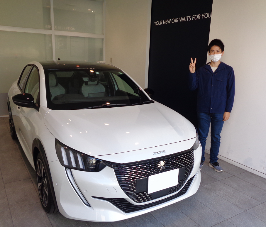 208 GT Line 納車しました。