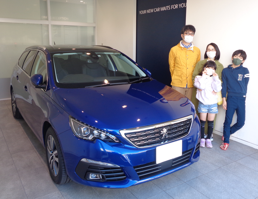 308SW Allure BlueHDi パノラミックガラスルーフ納車しました。