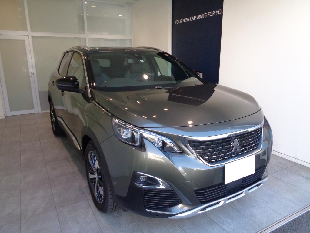 PEUGEOT 3008　納車式