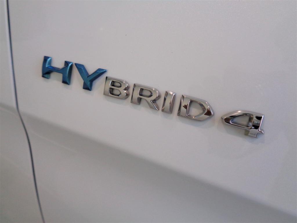 PEUGEOT 3008SUV HYBRID4　納車式