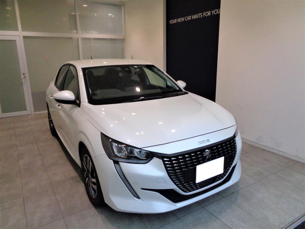 PEUGEOT 208　納車式