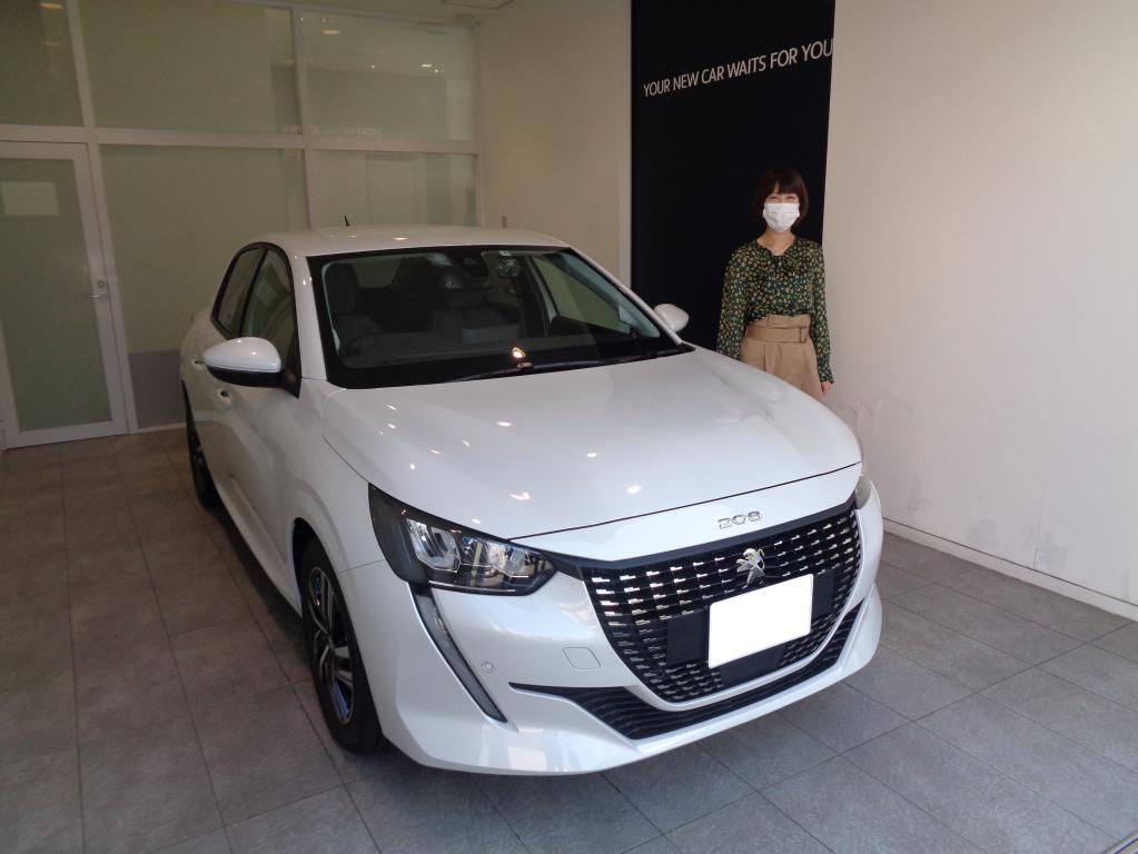 PEUGEOT 208　納車式