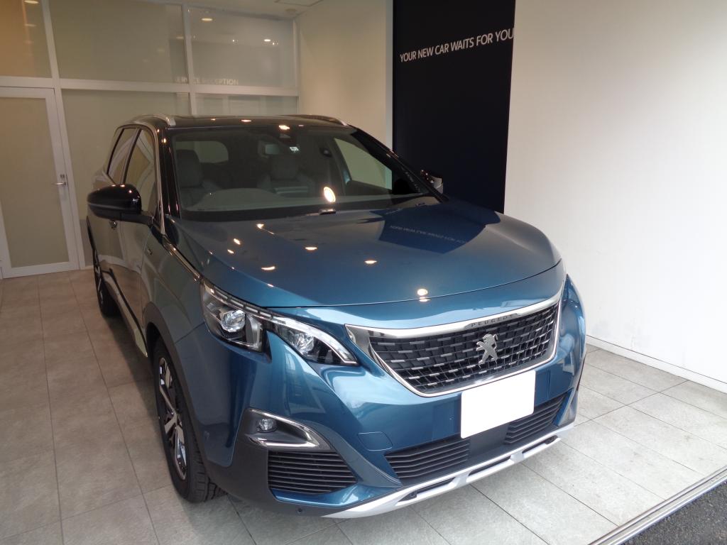 PEUGEOT 5008　納車式