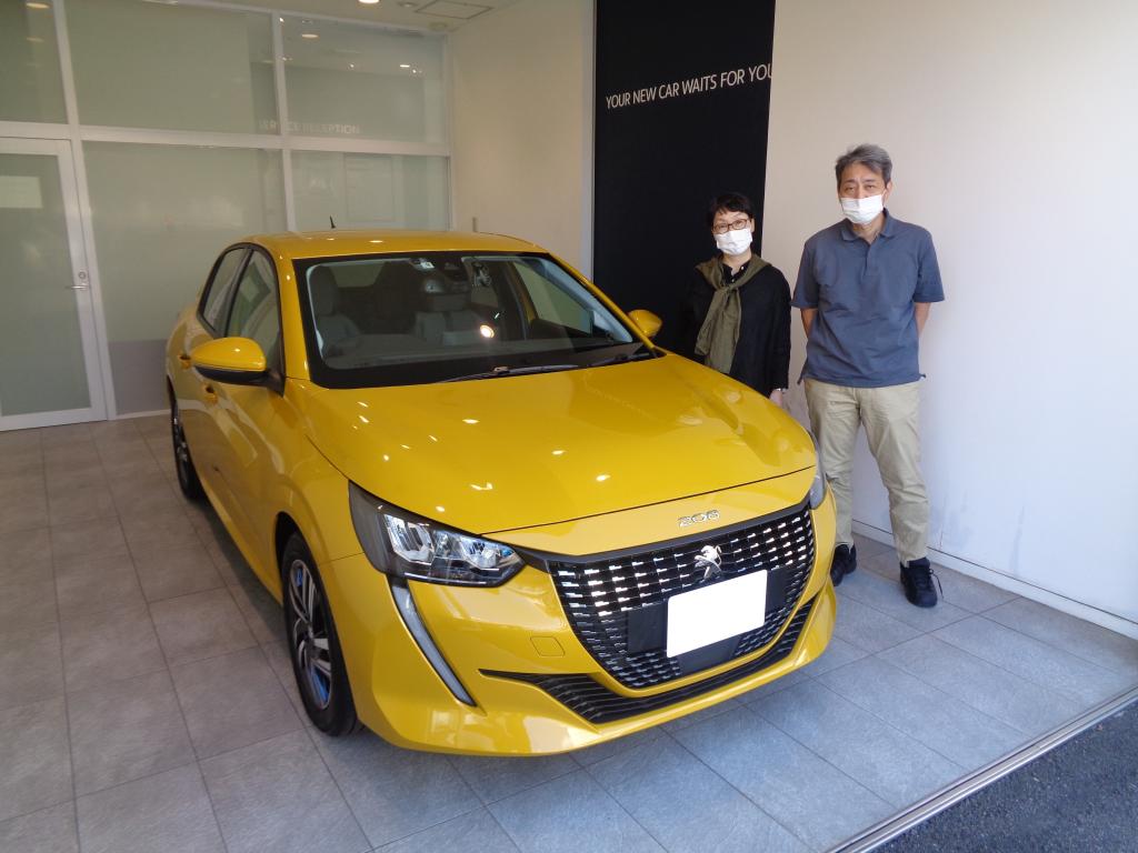 PEUGEOT 208　納車式