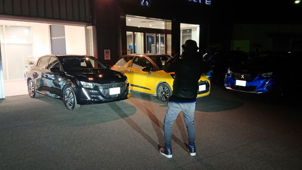 お洒落マン、お勤めご苦労様です、の巻（PEUGEOT208 納車式）