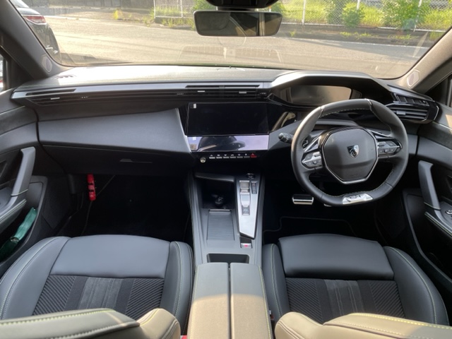 新型３０８試乗車情報