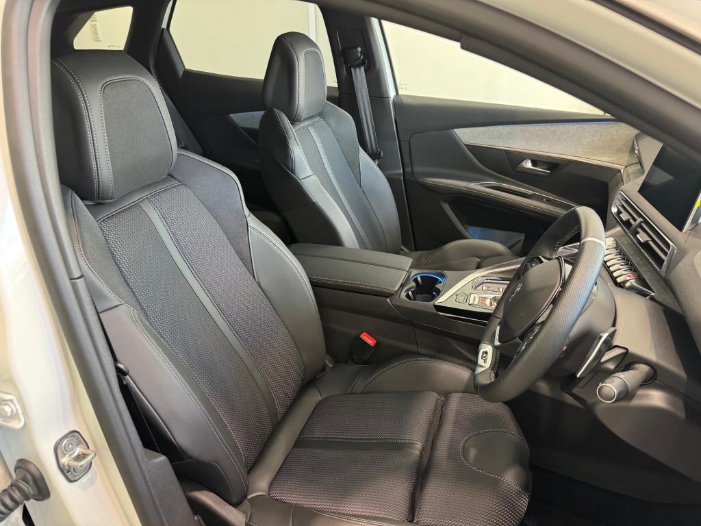 NEW 3008 ファブリックシートご紹介🪑　（インテリア）