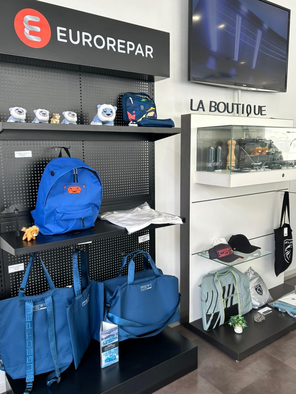 Peugeotブティックコーナー🦁